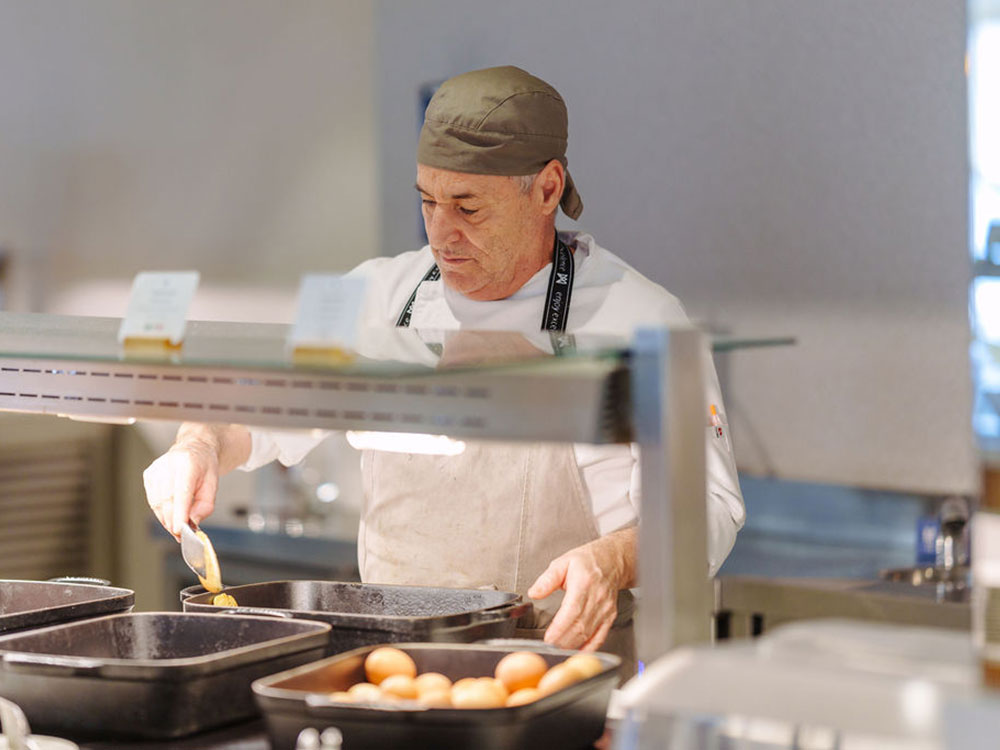 sobre nosotros sobre nosotros universal hotel bikini