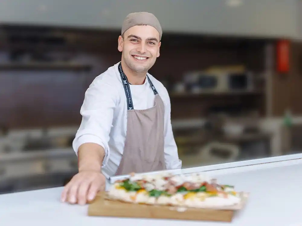 trabaja con nosotros universal beach hotels