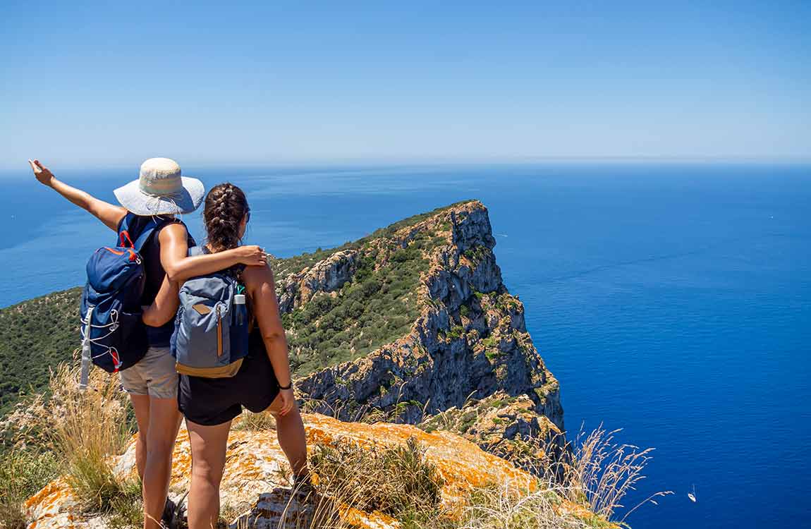 sant elm universal beach hotels