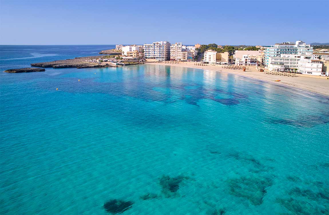 sillot universal beach hotels