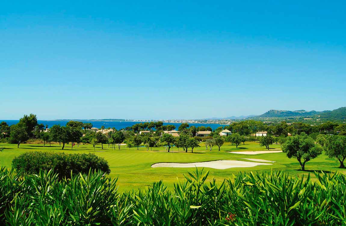 Club de Golf Son Servera universal beach hotels