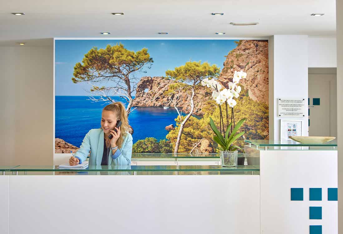 servicios grupos universal beach hotels