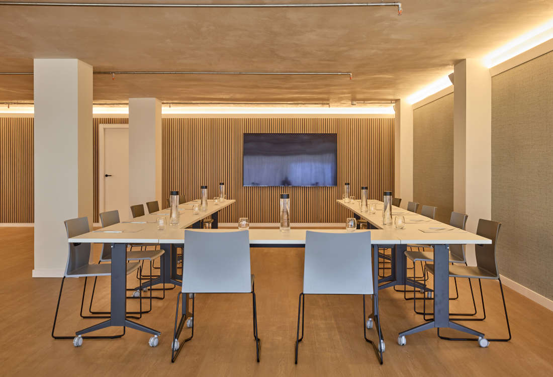 servicios grupos universal beach hotels