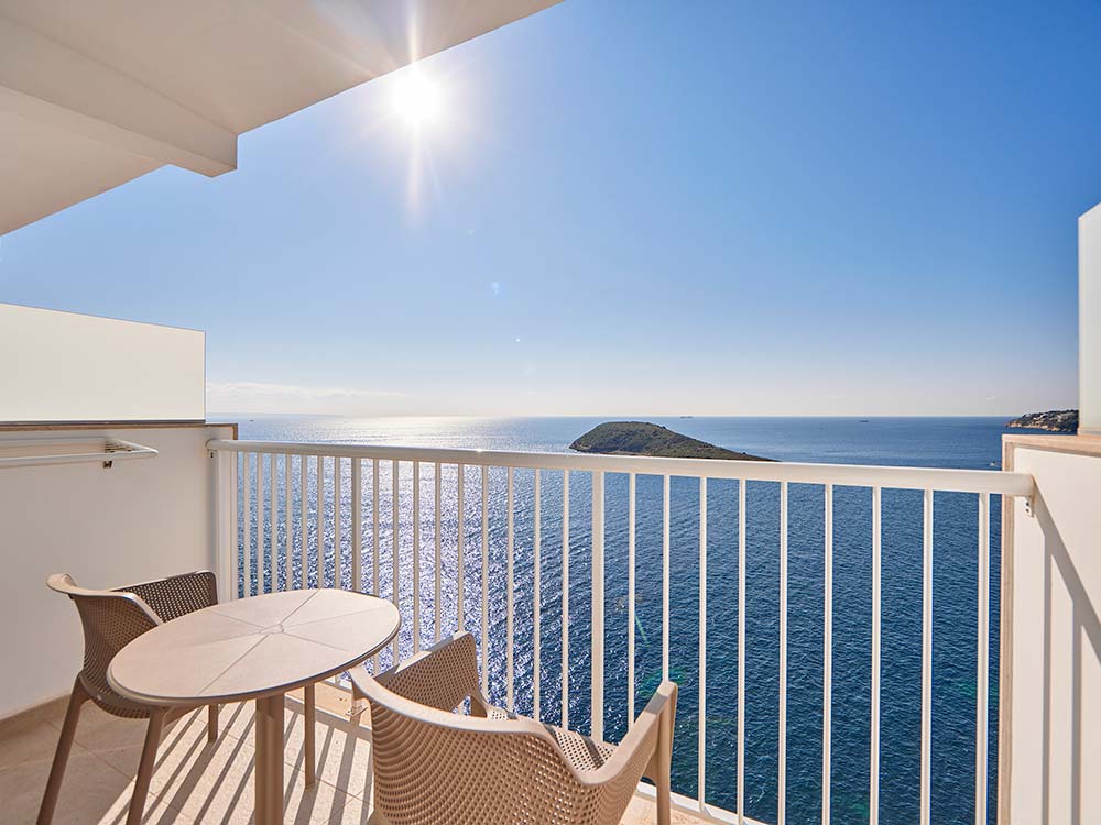 Camera superiore con vista mare hotel florida magaluf