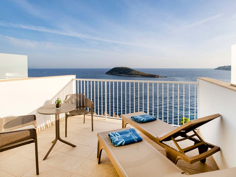 Camera con vista mare e solarium hotel florida magaluf