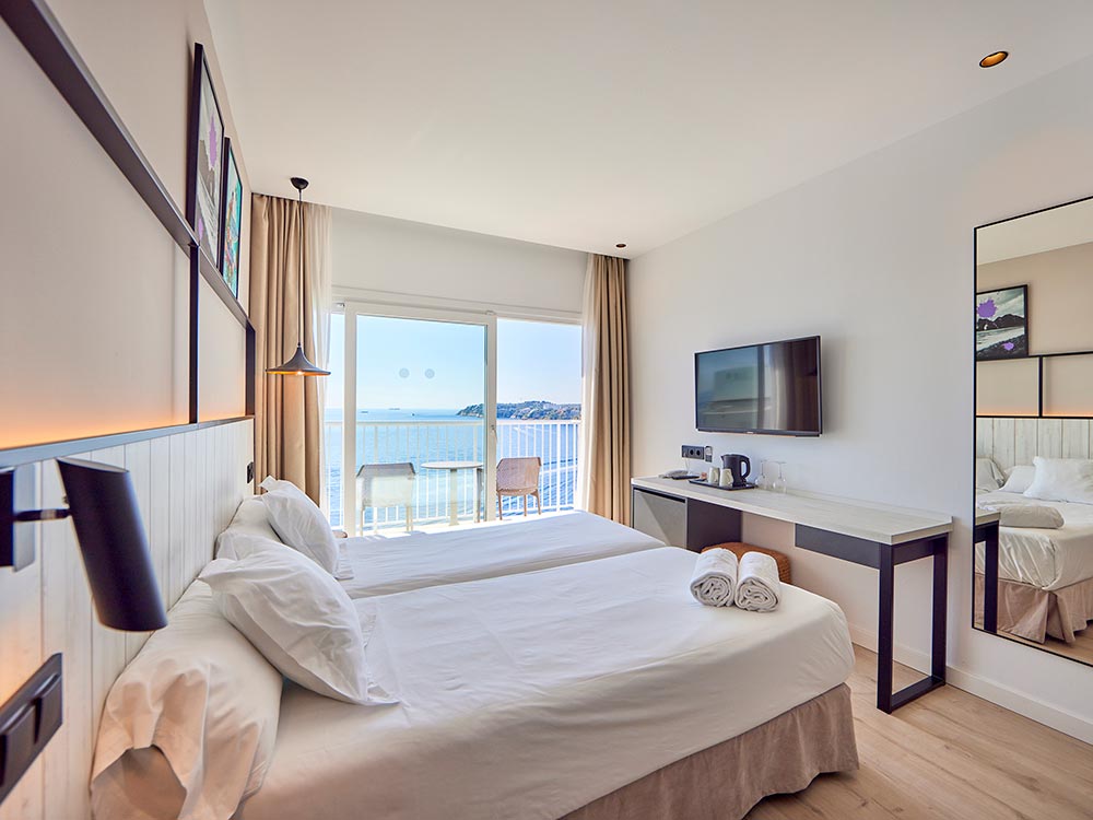 Camera con vista mare hotel florida magaluf