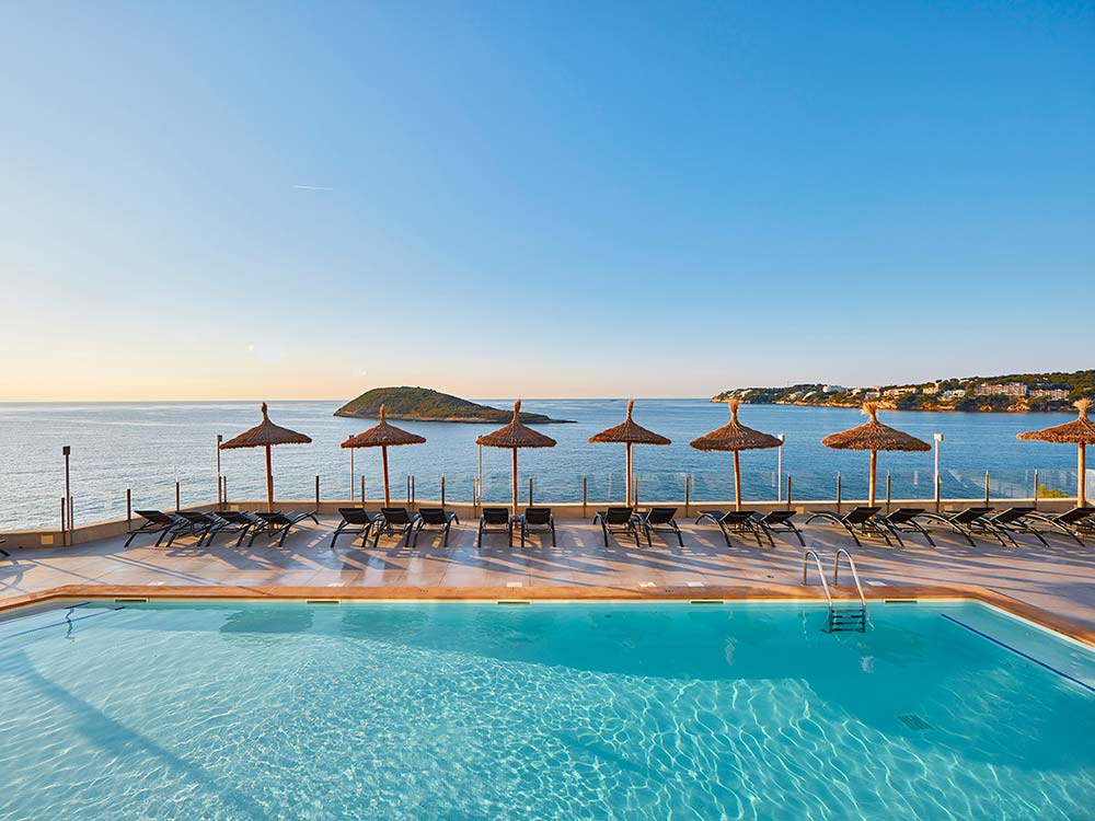 Pool and solarium hotel florida magaluf