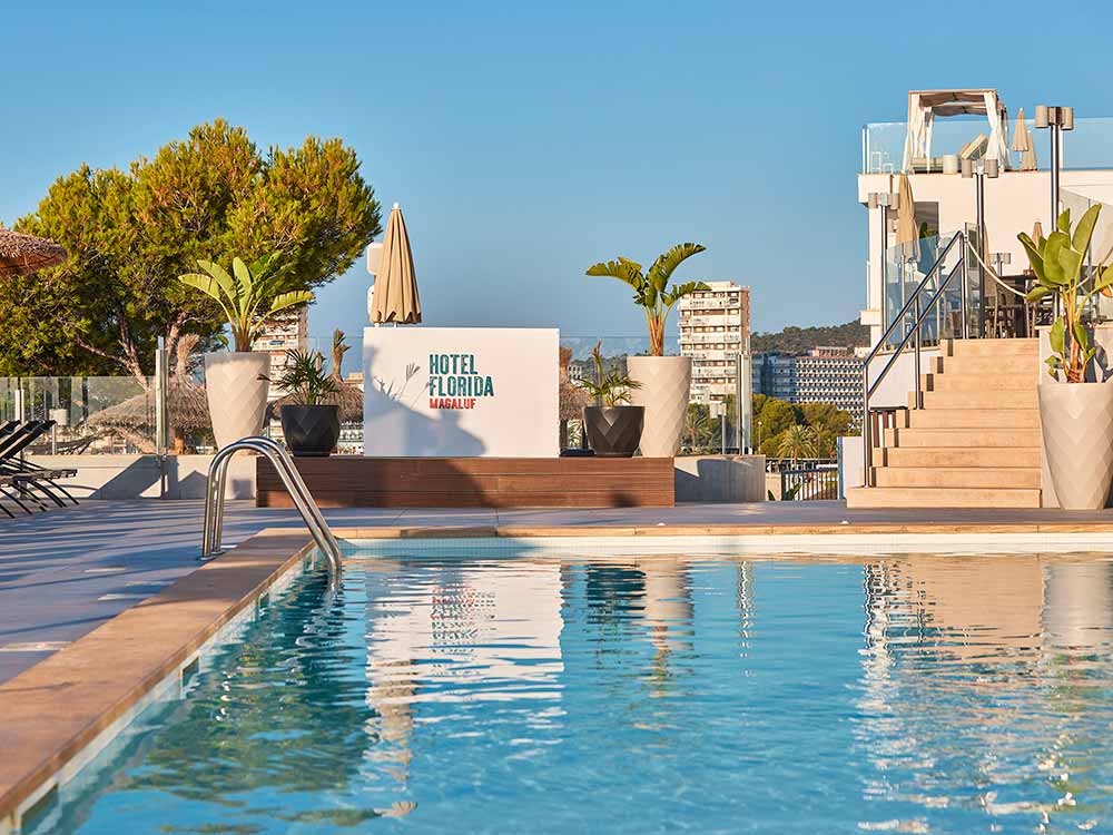 Pool and solarium hotel florida magaluf