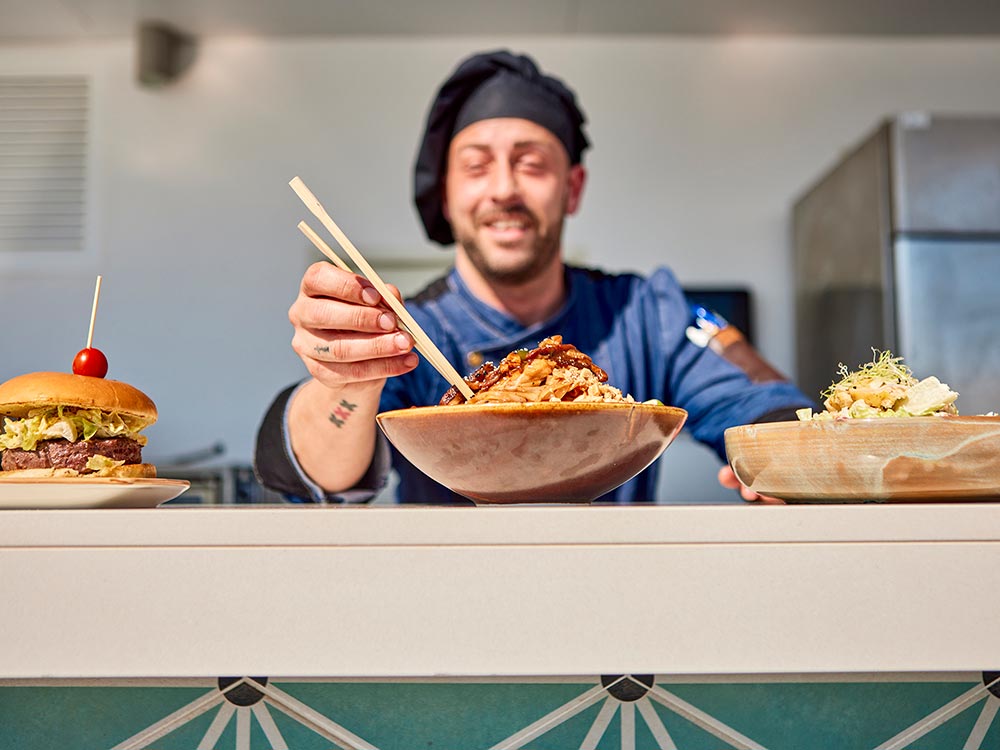 pool bar hotel florida magaluf