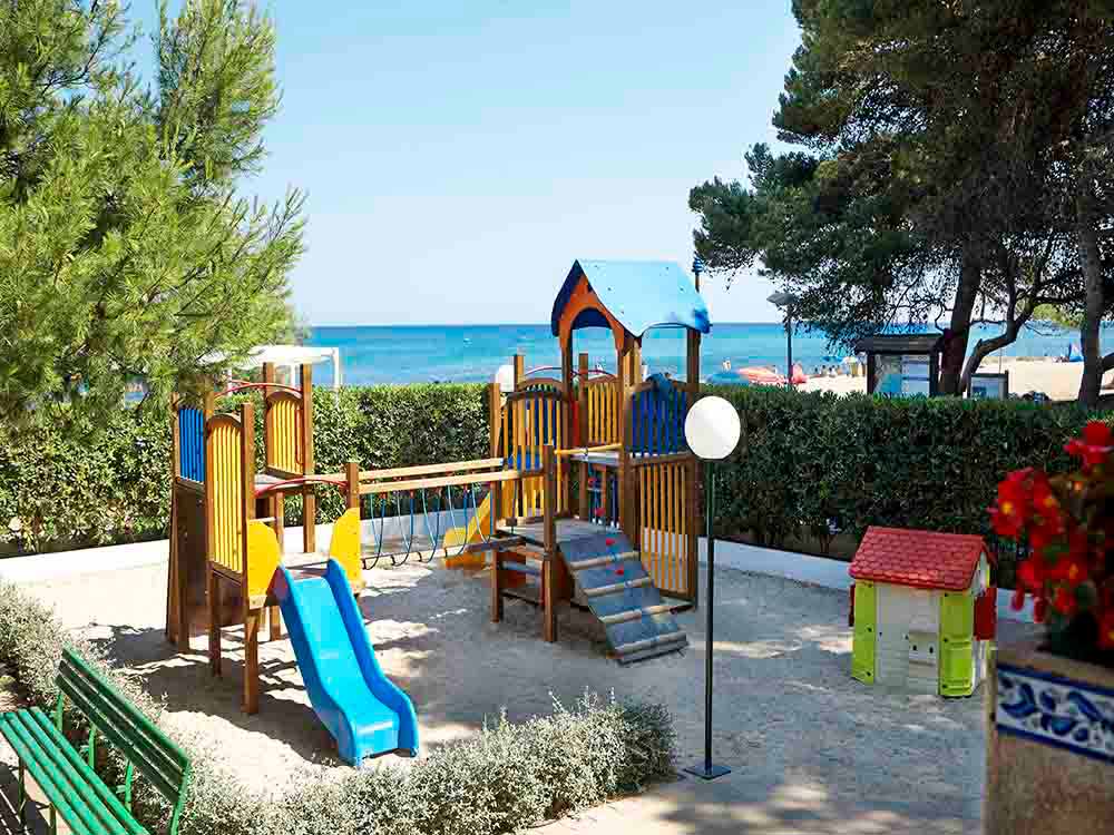 animacion familiar universal apartamentos laguna garden