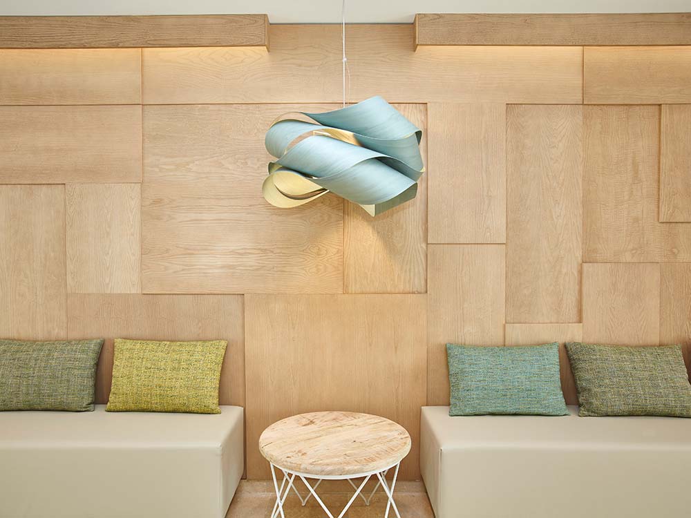 otros servicios universal apartamentos laguna garden