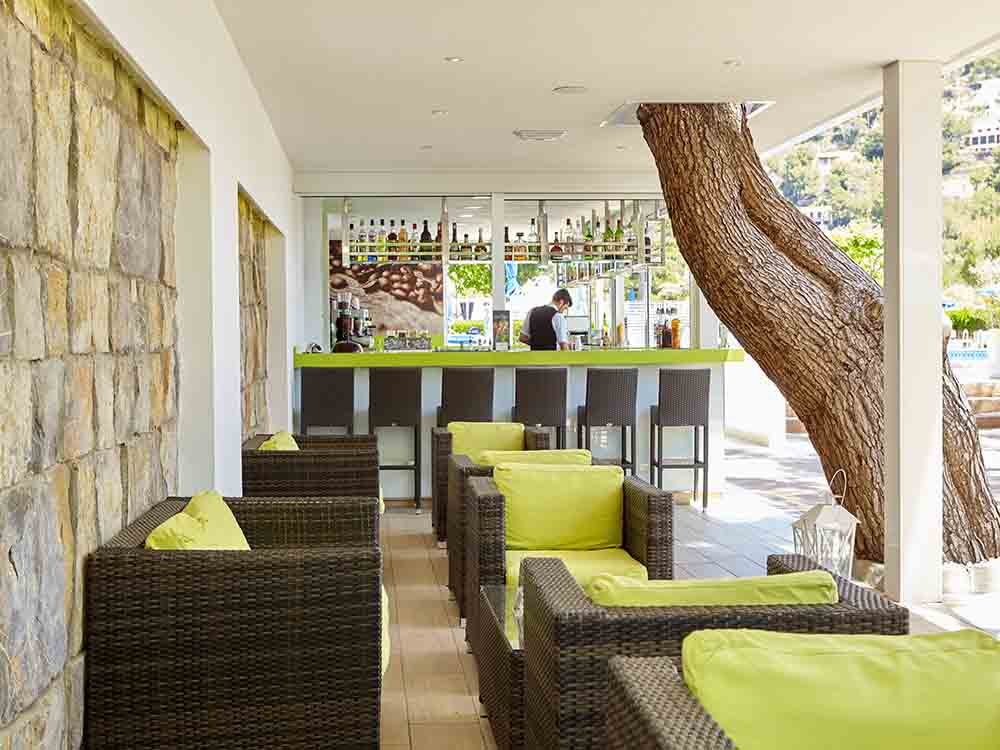 restaurante snack bar universal apartamentos laguna garden