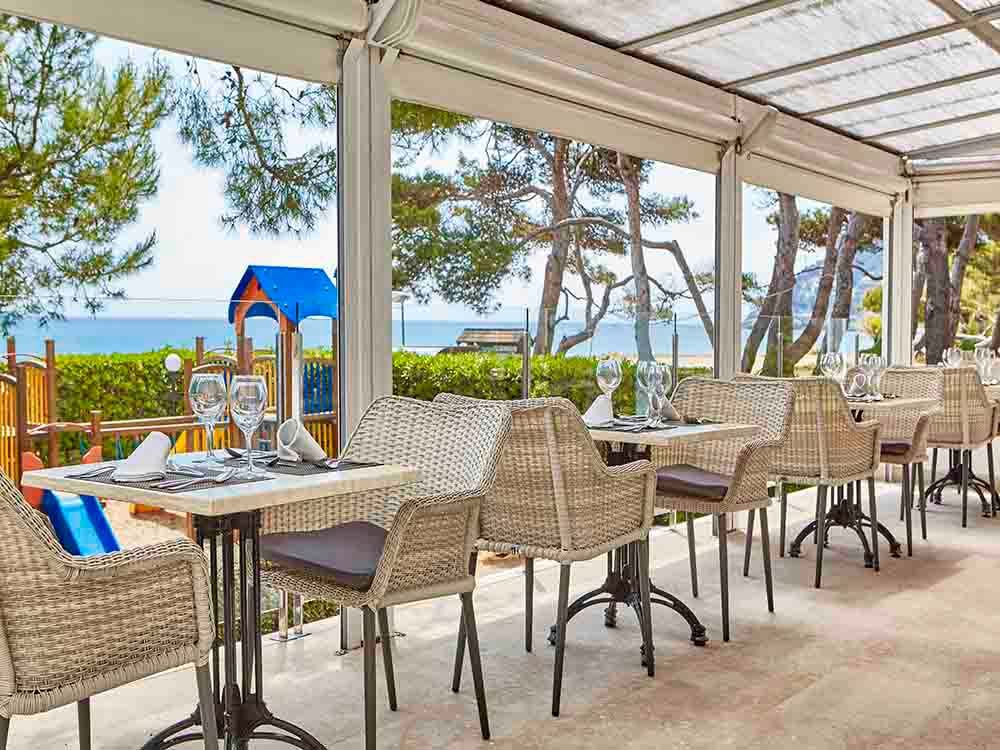 restaurante snack bar universal apartamentos laguna garden