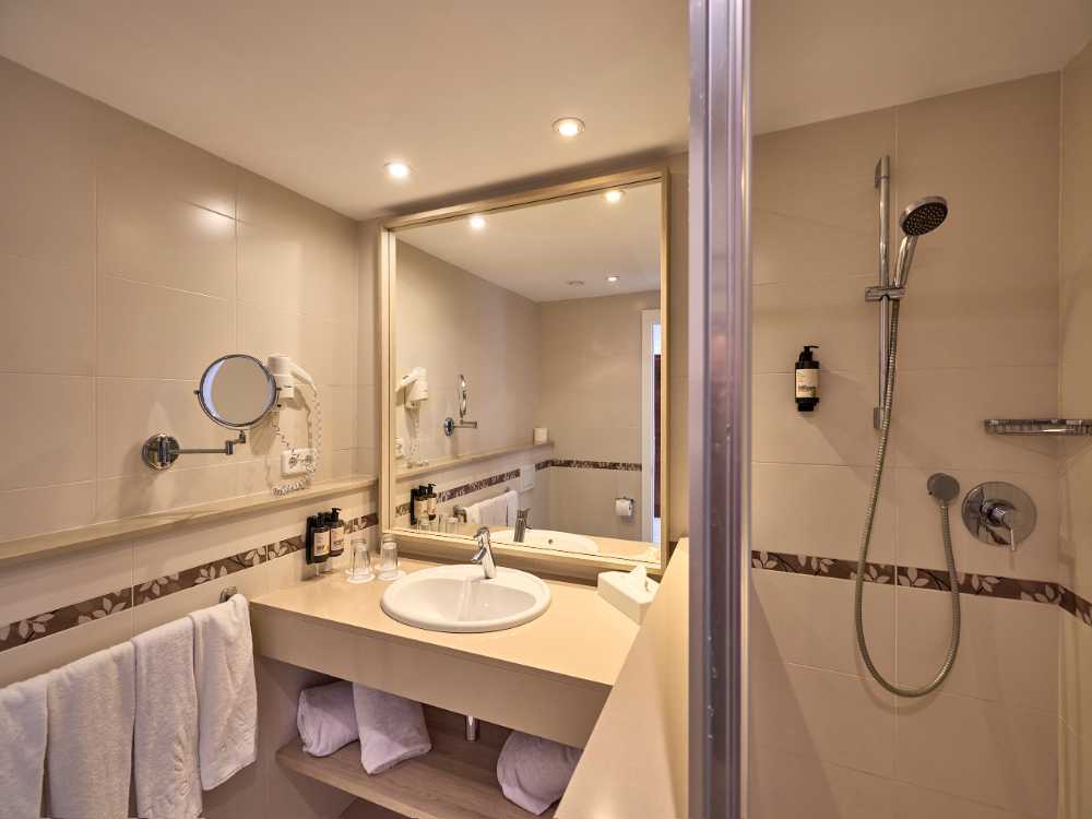 apartamento dos dormitorios universal aparthotel don camilo