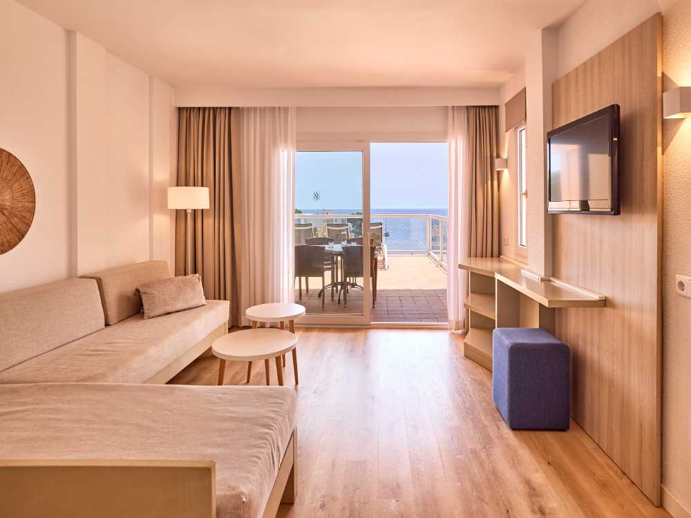 apartamento dos dormitorios universal aparthotel don camilo