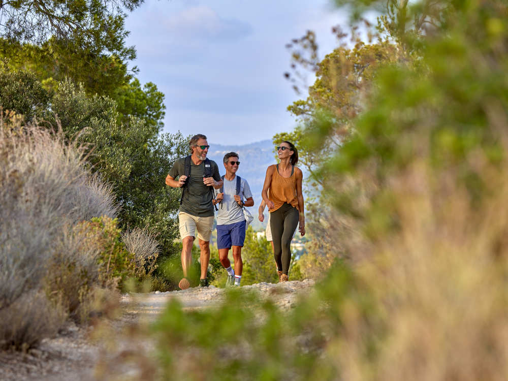 universal aparthotel don camilo servicio deportes y entretenimiento universal aparthotel don camilo