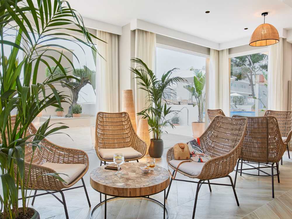 universal aparthotel don camilo otros servicios universal aparthotel don camilo