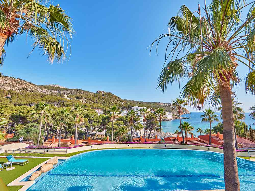 servicio piscina universal aquamarin beach houses