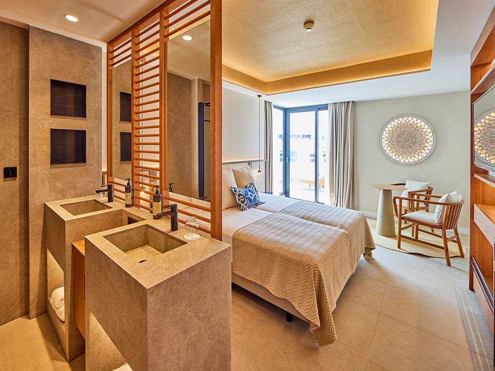 Junior Suites with side sea view universal grand leon spa