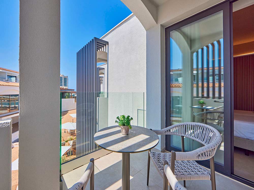 Family suite with garden view universal grand leon spa