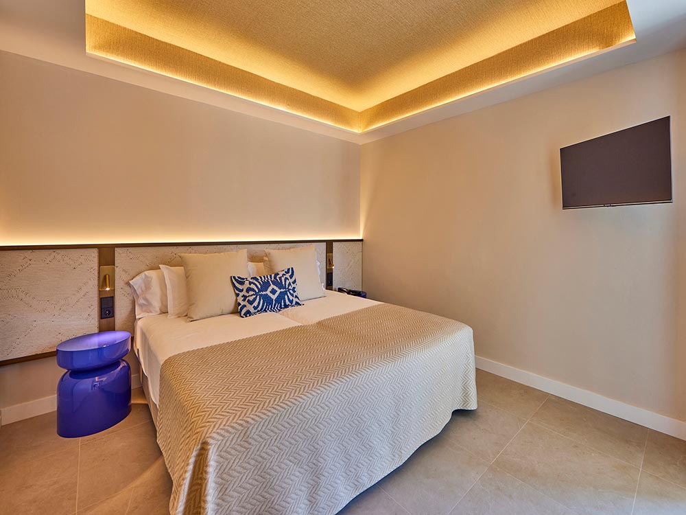 Family suite with garden view universal grand leon spa