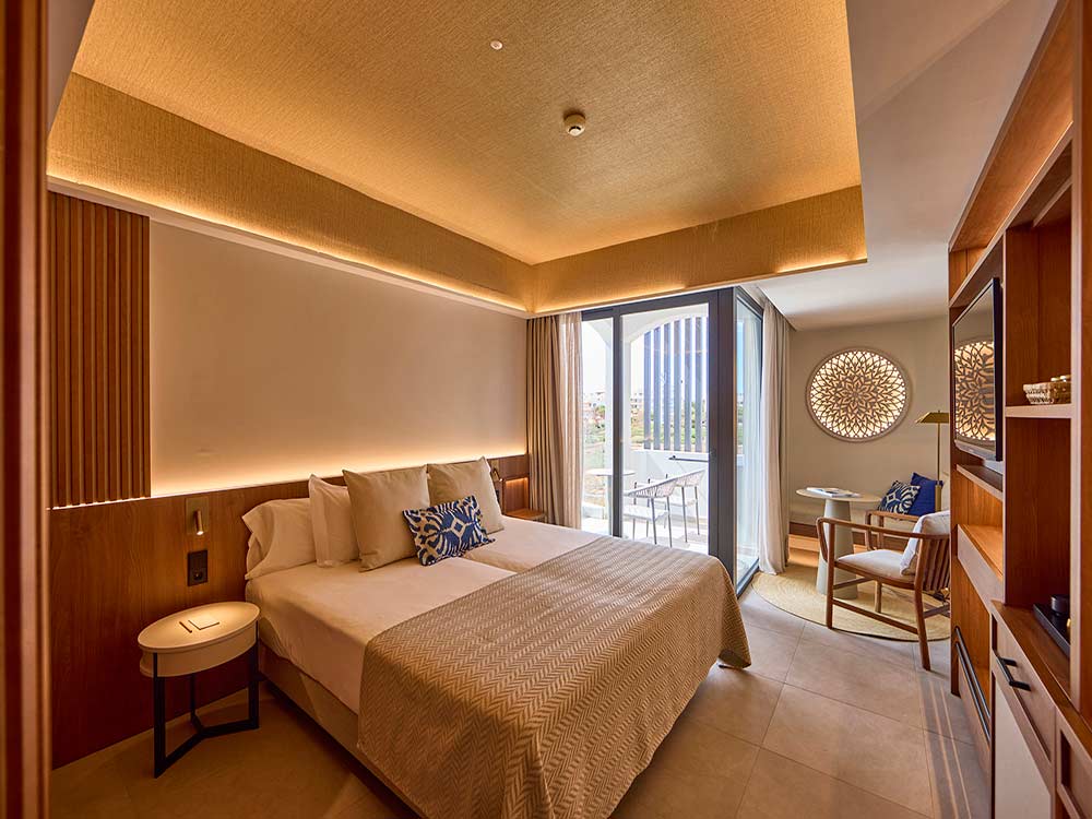 Rooms with side sea view universal grand leon spa