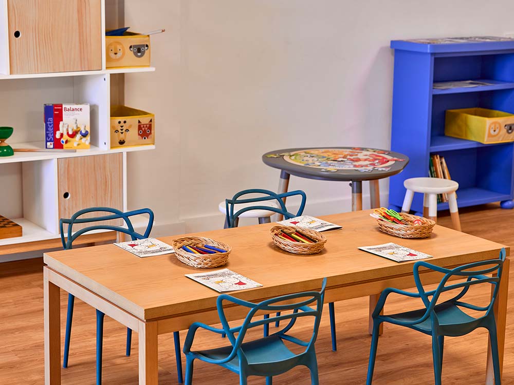 otros servicios universal grand leon spa