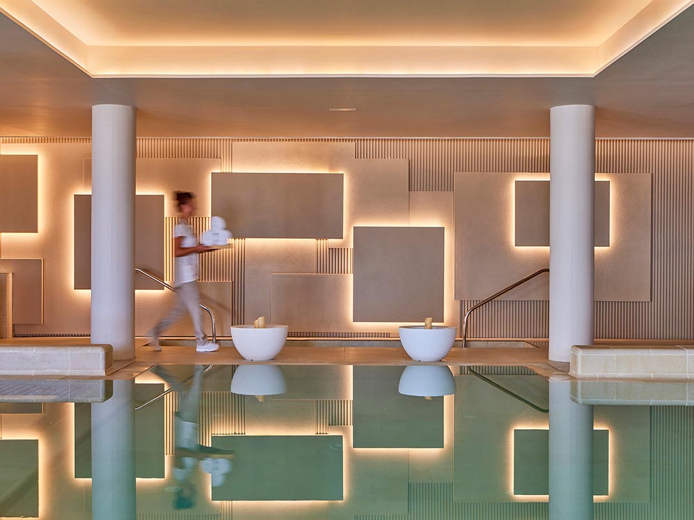 piscinas y solarium universal grand leon spa