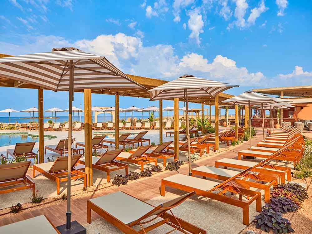 piscinas y solarium universal grand leon spa