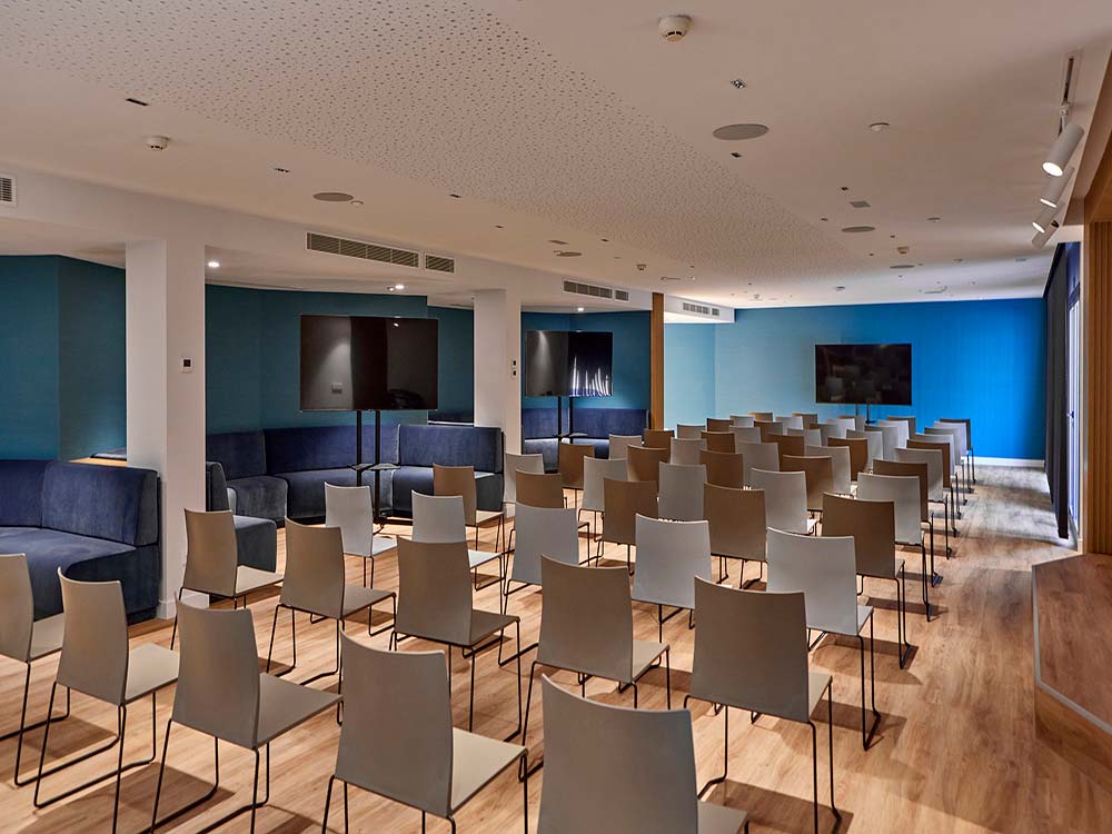 salas de reuniones universal grand leon spa