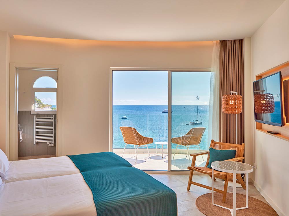 Camera vista mare Camera vista mare universal hotel aquamarin