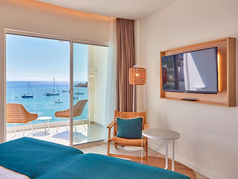 Camera vista mare Camera vista mare universal hotel aquamarin