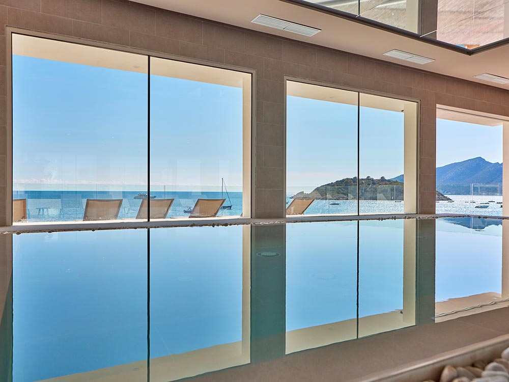 Pool- und Solariumservice universal hotel aquamarin