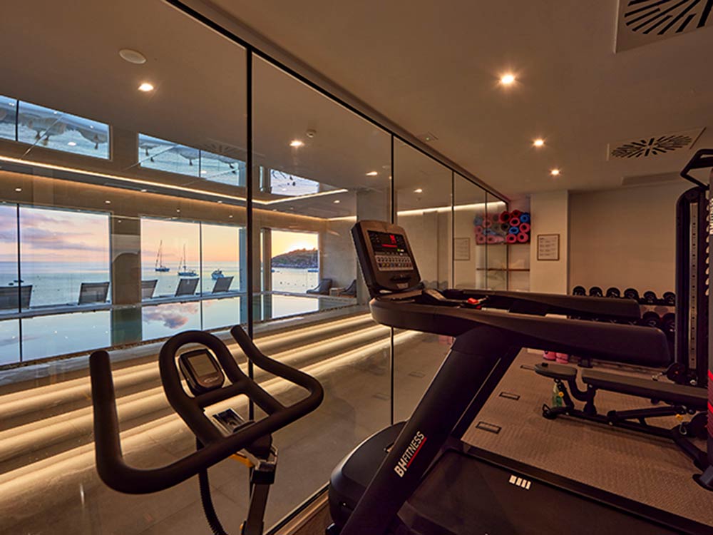 gym gym universal hotel aquamarin