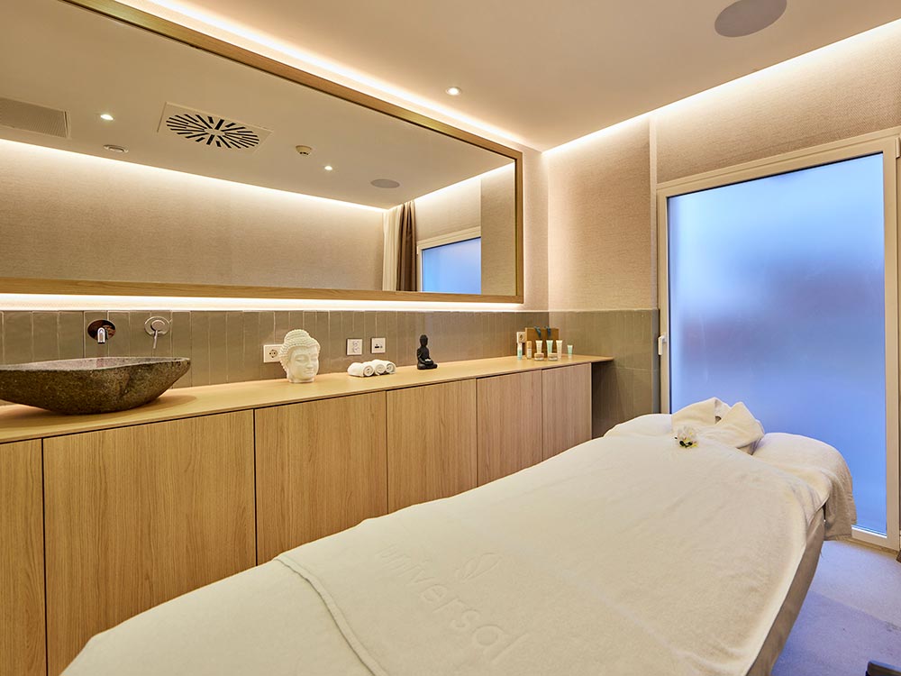 masajes y tratamientos servicio masajes universal hotel aquamarin