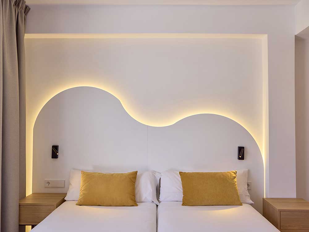 Rooms with pool view Rooms with pool view universal hotel bikini