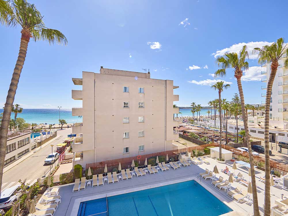 Rooms with pool view Rooms with pool view universal hotel bikini