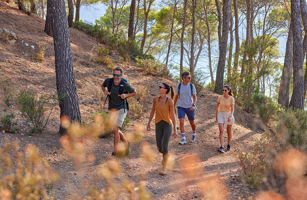 servicio entretenimiento y deportes universal hotel cabo blanco-adults only