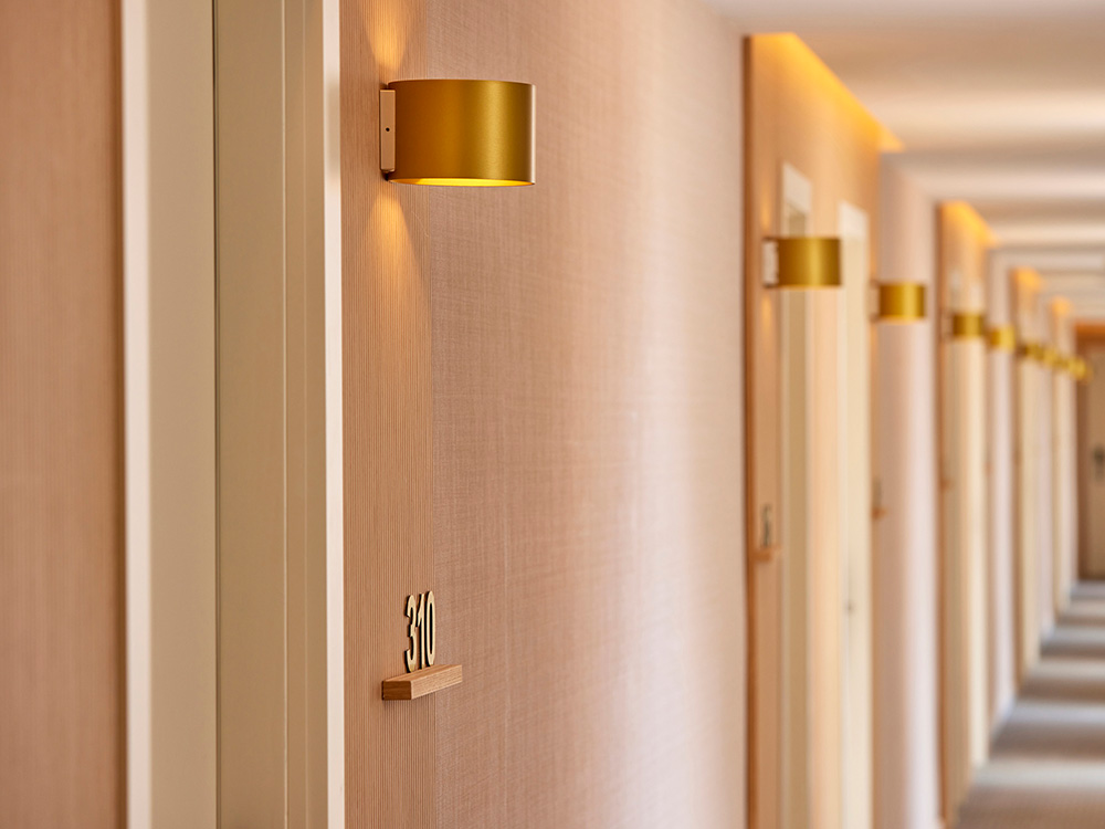 otros servicios universal hotel cabo blanco-adults only