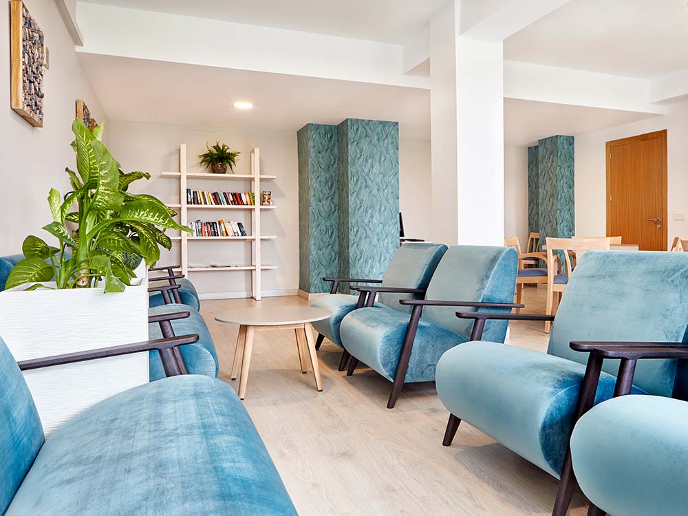 Weitere Serviceleistungen Weitere Serviceleistungen universal hotel castell royal