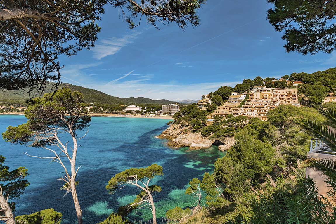 rutas universal hotel laguna