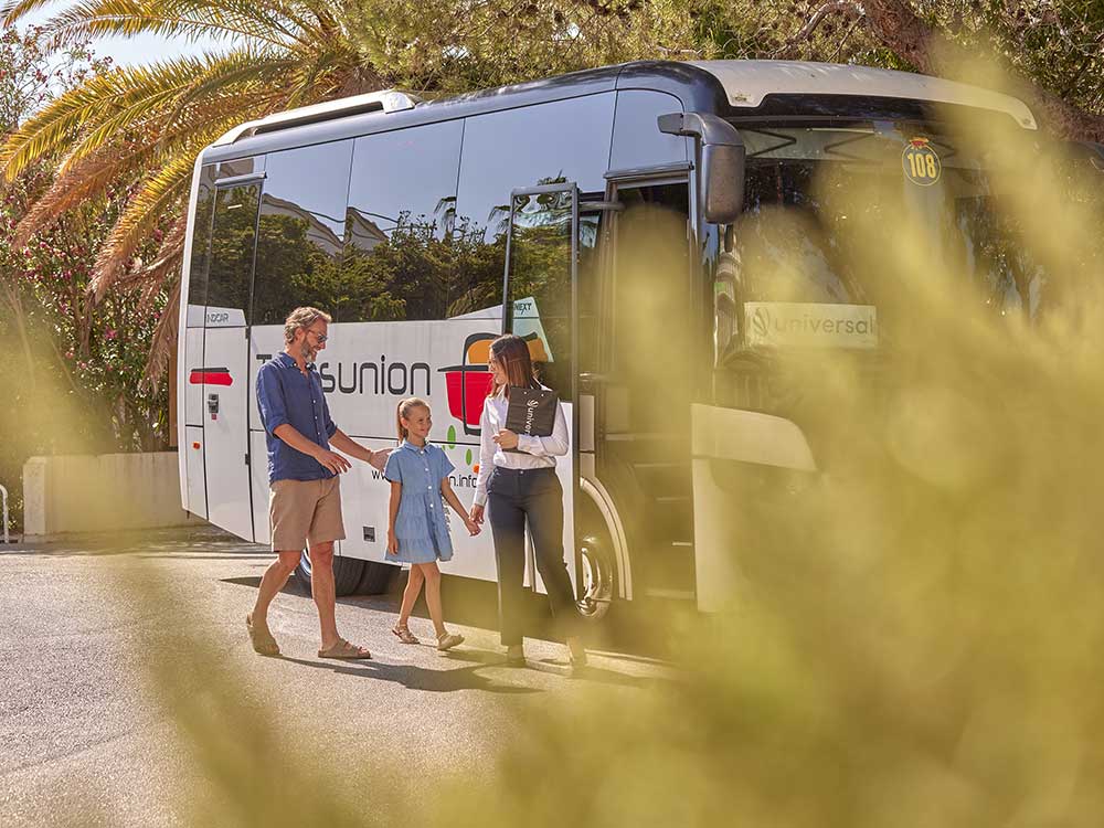 Transfers und Ausflüge universal hotel laguna