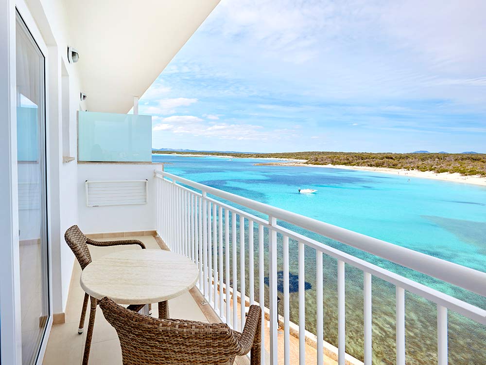 Superior Zimmer mit Meerblick Superior Zimmer mit Meerblick universal hotel marques