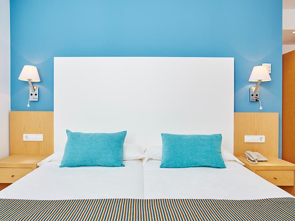 Superior Zimmer mit Meerblick Superior Zimmer mit Meerblick universal hotel marques