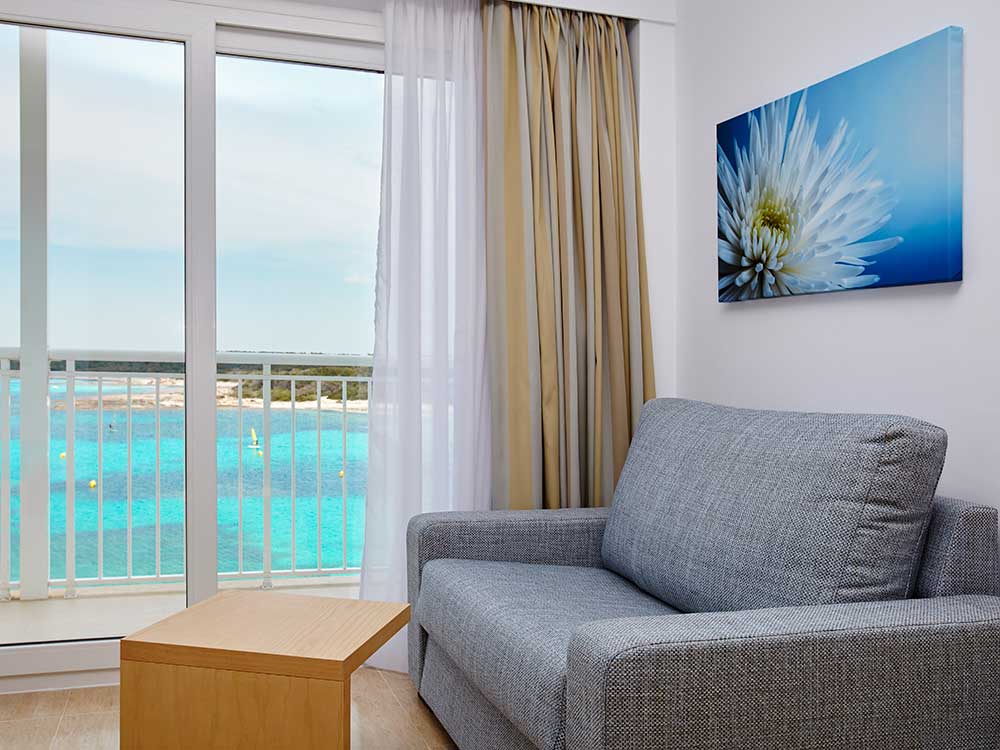 Superior Zimmer mit Meerblick Superior Zimmer mit Meerblick universal hotel marques