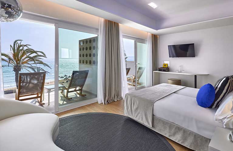 junior suite front junior suite front universal hotel neptuno adults only