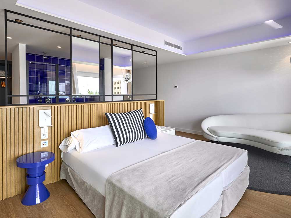 junior suite front junior suite front universal hotel neptuno adults only