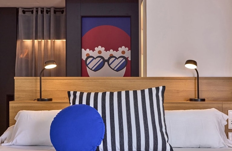 Junior Suite mit seitlichem Meerblick Junior Suite mit seitlichem Meerblick universal hotel neptuno adults only