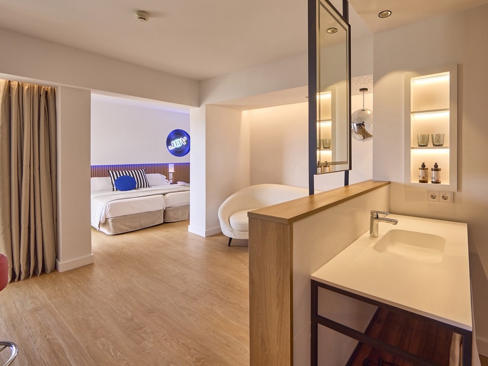 Suite mit Meerblick Suite mit Meerblick universal hotel neptuno adults only