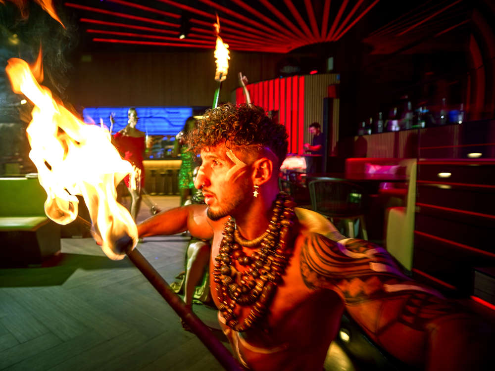 Entertainment service Entertainment service universal hotel neptuno adults only